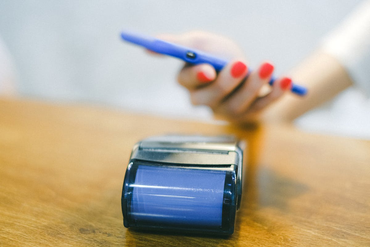Why Your Clinic Needs to Accept E-Wallet Payments in 2023